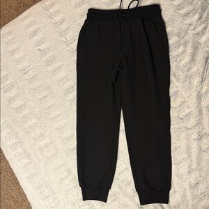 Black Women’s Jogger Pants size small